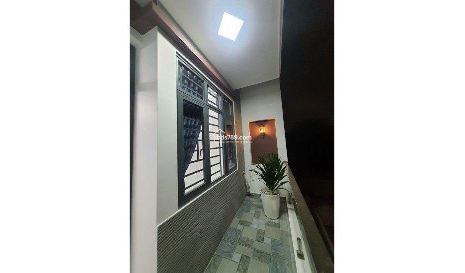 Bán nhà mới xây đường số 8 Linh Xuân Thủ Đức TPHCM,LH 0909428959.